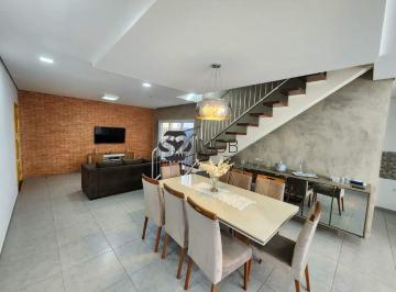 Casa · 17m² · 4 Quartos · 2 Vagas · Casa de Condomínio para venda em Condominio Europa  de 17.00m² com 4 Quartos, 1 Suite e 2 Garagens