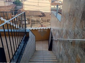 Apartamento · 94m² · 3 Quartos · Apartamento para alugar em Ana Lúcia de 94.00m² com 3 Quartos e 2 Suites