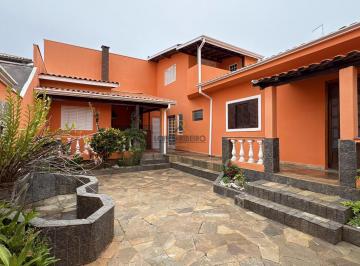 Casa de 4 quartos, Botucatu · Casa para venda em Altos Do Paraíso de 202.00m² com 4 Quartos, 2 Suites e 2 Garagens