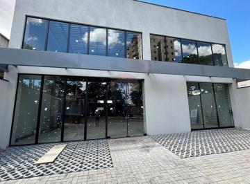 Comercial · 546m² · 4 Vagas · Sala Comercial para alugar em Bosque Dos Cedros de 546.00m² com 4 Garagens