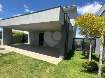Casa · 332m² · 4 Quartos · 3 Vagas · Condomínio com 4 quartos à venda em Condomínio villas do golf - SP