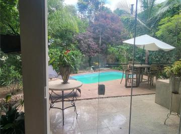 Casa · 360m² · 4 Quartos · 3 Vagas · Condomínio com 4 quartos à venda em Jardim theodora - SP