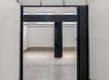 Comercial · 5m² · 1 Vaga · Loja em galeria na Avenida Luís Pires de Minas, N. 1433 - loja 6 • 5 m²