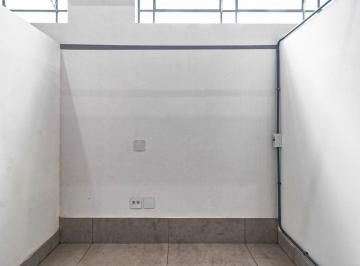 Comercial · 5m² · 1 Vaga · Loja em galeria na Avenida Luís Pires de Minas, N. 1433 - loja 9 • 5 m²