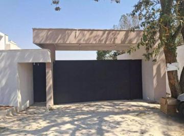 Casa de 3 quartos, Carapicuíba · Casa à Venda com 176 m² – Conforto, Espaço e Qualidade de Vida!