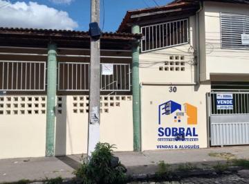 Casa de 6 quartos, Feira de Santana · ALUGA PRA USO COMERCIAL PRÓXIMO AO SHOPPING BOULEVARD E AVENIDA AIRTON SENNA