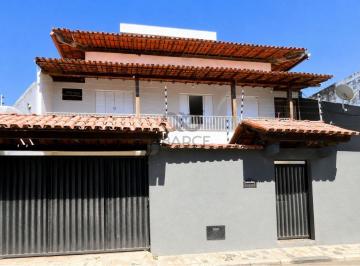 Casa de 5 quartos, Ilhéus · CASA RESIDENCIAL 5 DORMS SENDO 2 SUÍTES - SÃO FRANCISCO - ILHÉUS/BA