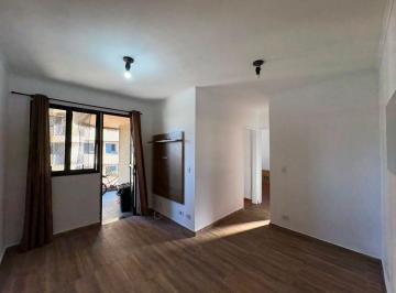 Apartamento de 2 quartos, São Paulo · Apartamento com Varanda, Piscina e Vaga Coberta na Vila Mangalot