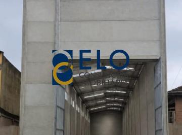 Foto 01 · R$ 25 mil. Galpão Comercial para Locação na Vila Mathias, Santos-SP 500m², 2 Banheiros, 4 Vagas de