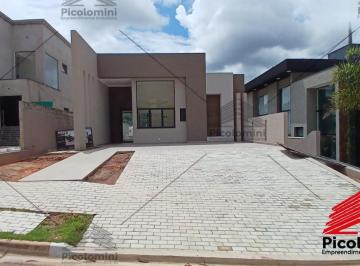 Foto 01 · Casa de Luxo no Condomínio em Atibaia-SP, 3 quartos, 3 suítes, 2 salas, 5 banheiros, 2 vagas, piscin