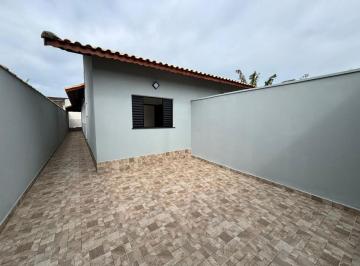 Casa de 2 quartos, Itanhaém · Casa Geminada com Piscina em Itanhaém