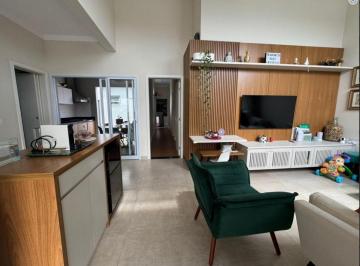 Casa de 3 quartos, São Paulo · Casa Espaçosa com Excelente Localização