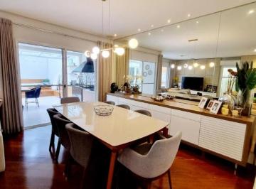 Casa , São Paulo · Casa Moderna com Acabamento de Alto Padrão