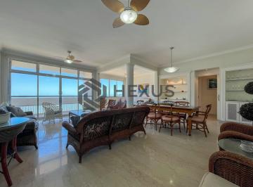 Foto · Apartamento frente mar com varanda na Praia das Pitangueiras, Guaruja