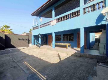 Foto · Casa com varanda e lazer no Jardim Guaiuba, Guaruja