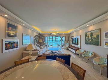 Foto · Apartamento reformado frente mar com varanda na Praia das Pitangueiras, Guarujá