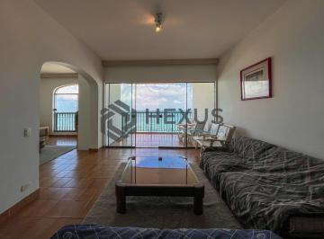 Foto · Apartamento frente mar com varanda na Praia das Pitangueiras, Guaruja