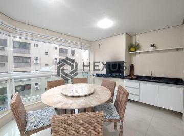 Foto · Apartamento reformado com varanda gourmet e lazer na Praia da Enseada, Guaruja