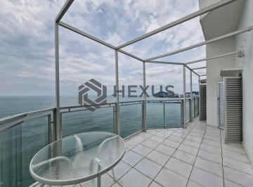 Foto · Apartamento reformado frente mar com varanda na Praia das Pitangueiras, Guaruja