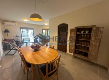 Foto · Apartamento com varanda na Praia da Enseada, Guaruja
