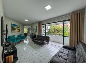 Foto · Apartamento com varanda a duas quadras da Praia das Pitangueiras, Guaruja