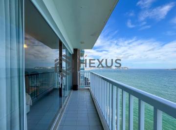 Foto · Apartamento frente mar com varanda na Praia das Pitangueiras, Guaruja