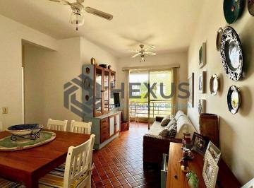 Foto · Apartamento com varanda e lazer na Praia da Enseada à venda, Guarujá-SP.