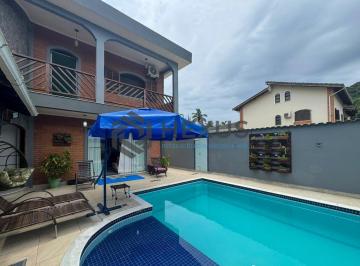 Foto · Casa com piscina e churrasqueira no Jardim Albamar, Guaruja