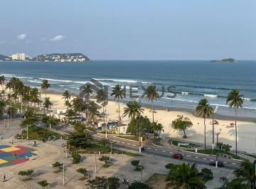 Foto · Apartamento beira mar com varanda e lazer na Praia da Enseada, Guaruja