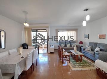 Foto · Apartamento com varanda na região da Brunella na Praia da Enseada, Guaruja