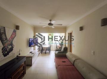 Foto · Apartamento com varanda na quadra mar da Praia das Pitangueiras, Guaruja | Hexus