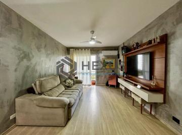Foto · Apartamento com varanda e lazer nas Pitangueiras, Guarujá