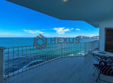 Foto · Apartamento frente mar com varanda vista mar nas Pitangueiras, Guarujá