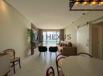 Foto · Apartamento reformado frente mar com varanda na Praia das Pitangueiras, Guaruja