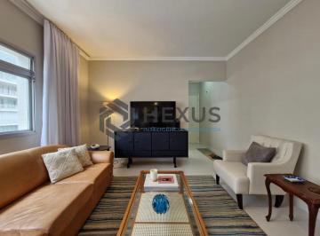 Foto · Apartamento reformado com varanda e lazer na Praia das Astúrias, Guarujá