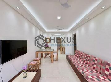 Foto · Apartamento reformado com varanda na Praia da Enseada, Guaruja