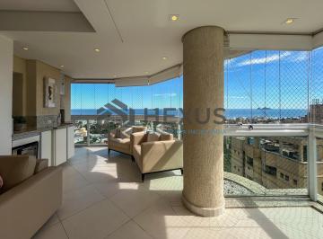 Foto · Apartamento com varanda gourmet vista mar e lazer na Praia da Enseada, Guaruja