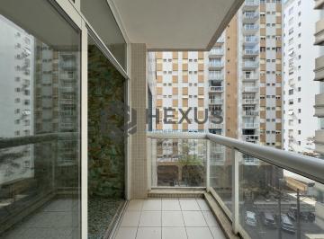 Foto · Apartamento com varanda na quadra mar da Praia das Pitangueiras, Guaruja