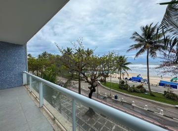 Foto · Apartamento frente mar com varanda na Praia das Pitangueiras, Guaruja