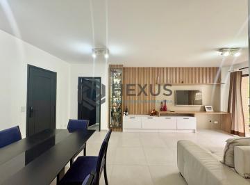 Foto · Apartamento reformado com varanda na Praia da Enseada, Guaruja