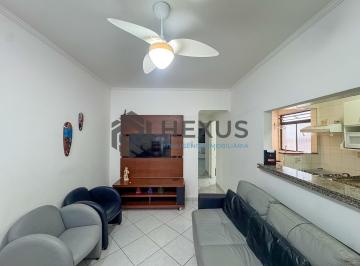 Foto · Apartamento reformado com varanda e lazer no Jardim Astúrias, Guarujá