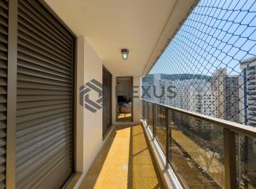 Foto · Apartamento com varanda e lazer na Praia das Pitangueiras, Guaruja | Hexus