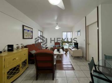 Foto · Apartamento com varanda na a uma quadra da Praia das Pitangueiras, Guaruja