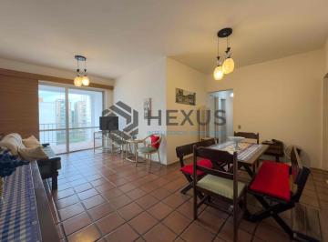 Foto · Apartamento com varanda a uma quadra da Praia das Pitangueiras, Guaruja