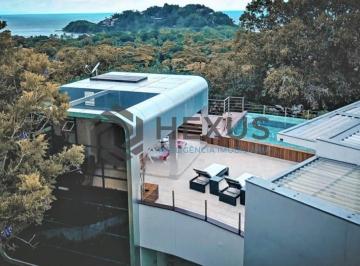 Foto · Casa luxuosa de alto padrão no Condomínio Iporanga, Guaruja