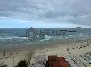 Foto · Apartamento frente mar com varanda na Praia das Pitangueiras, Guaruja