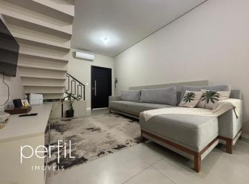 Foto 02 · Casa à venda em Joinville-SC, bairro Glória: 3 quartos, 1 suíte, 2 salas, 3 banheiros, 1 vaga, 159,7