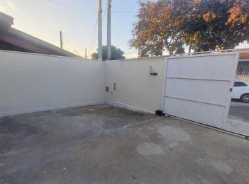 Casa de 2 quartos, São José dos Campos · Oportunidade, Casa Térrea, Meio Lote 175m, Jardim Santa Julia, 2 Quartos, Quintal Grande, 4 Garagem.