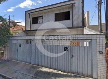Casa · 211m² · 4 Quartos · 3 Vagas · Sobrado em Água Rasa