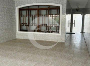Casa · 225m² · 2 Quartos · 2 Vagas · Casa em Vila Ema